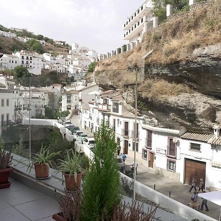Casa Rural Las Cuevas De Setenil Setenil De Las Bodegas Екстериор снимка